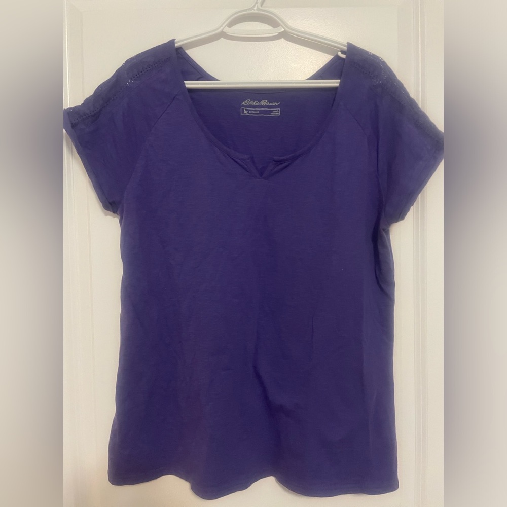 2/$25 🎉 EDDIE BAUER purple tee, large, with embellished shoulders.